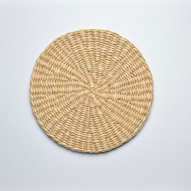 Buy Natural Kauna Grass Round Placemat | Shop Verified Sustainable Kitchen Organisers on Brown Living™