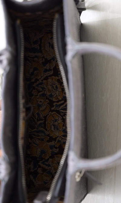 Natural Tote Bag | Made of Coconut Leather – Womens Handbag on Brown Living™. SKU: ZK1. Img 6.