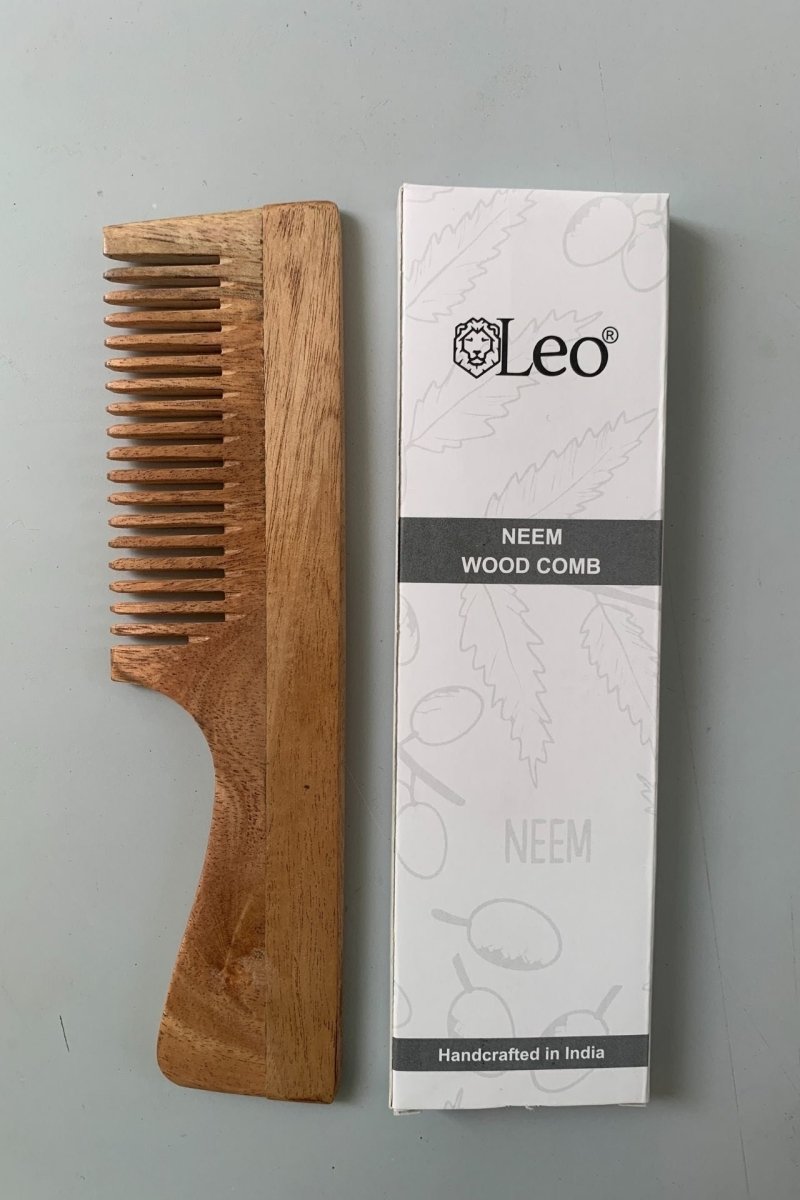 Buy Size Comb | Travel Comb | HandmNeem Comb | Pocketade | Shop Verified Sustainable Products on Brown Living