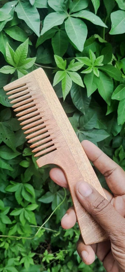 Neem comb with handle - large : pack of 4 | Verified Sustainable by Brown Living™