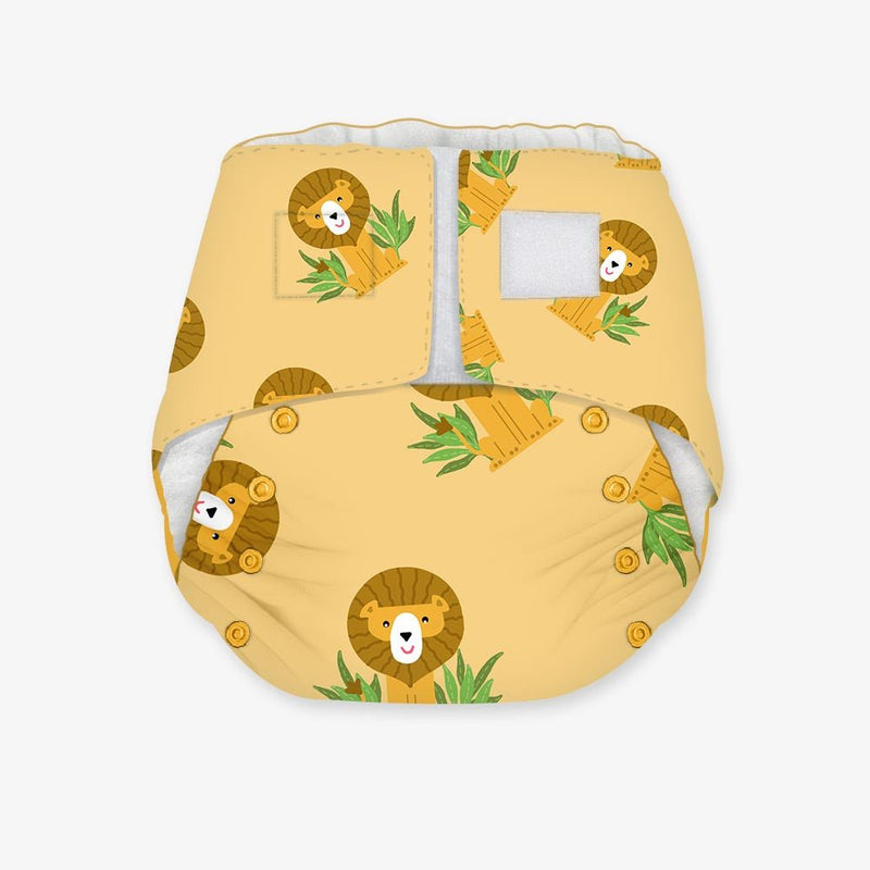 Buy Lion Hearted Newborn Bliss Diapers for Newborn Babies (2.5-7kg) | 1 Cloth Diaper, 1 Wet-Free Organic Cotton Prefold & 1 Booster Pad | Shop Verified Sustainable Baby Diapers on Brown Living™