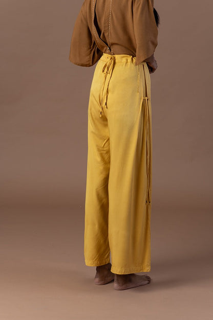 Onir Viscose Fabric Pleated Pants | Verified Sustainable by Brown Living™