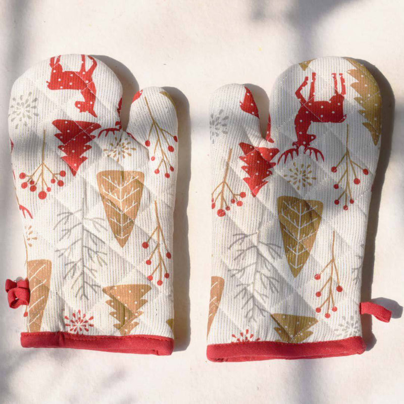 Buy Pair of Cotton Oven Mitts | Shop Verified Sustainable Bakeware on Brown Living™