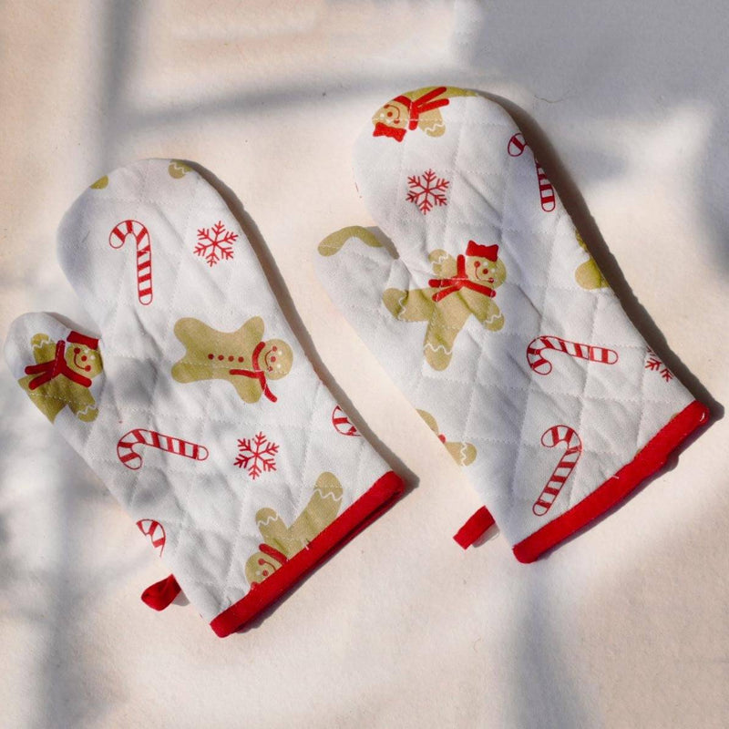 Buy Pair of Cotton Oven Mitts | Shop Verified Sustainable Bakeware on Brown Living™