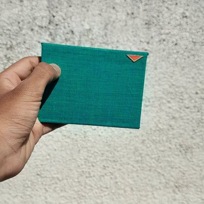 Pocket Wallet - Stylish and Minimal | Verified Sustainable by Brown Living™