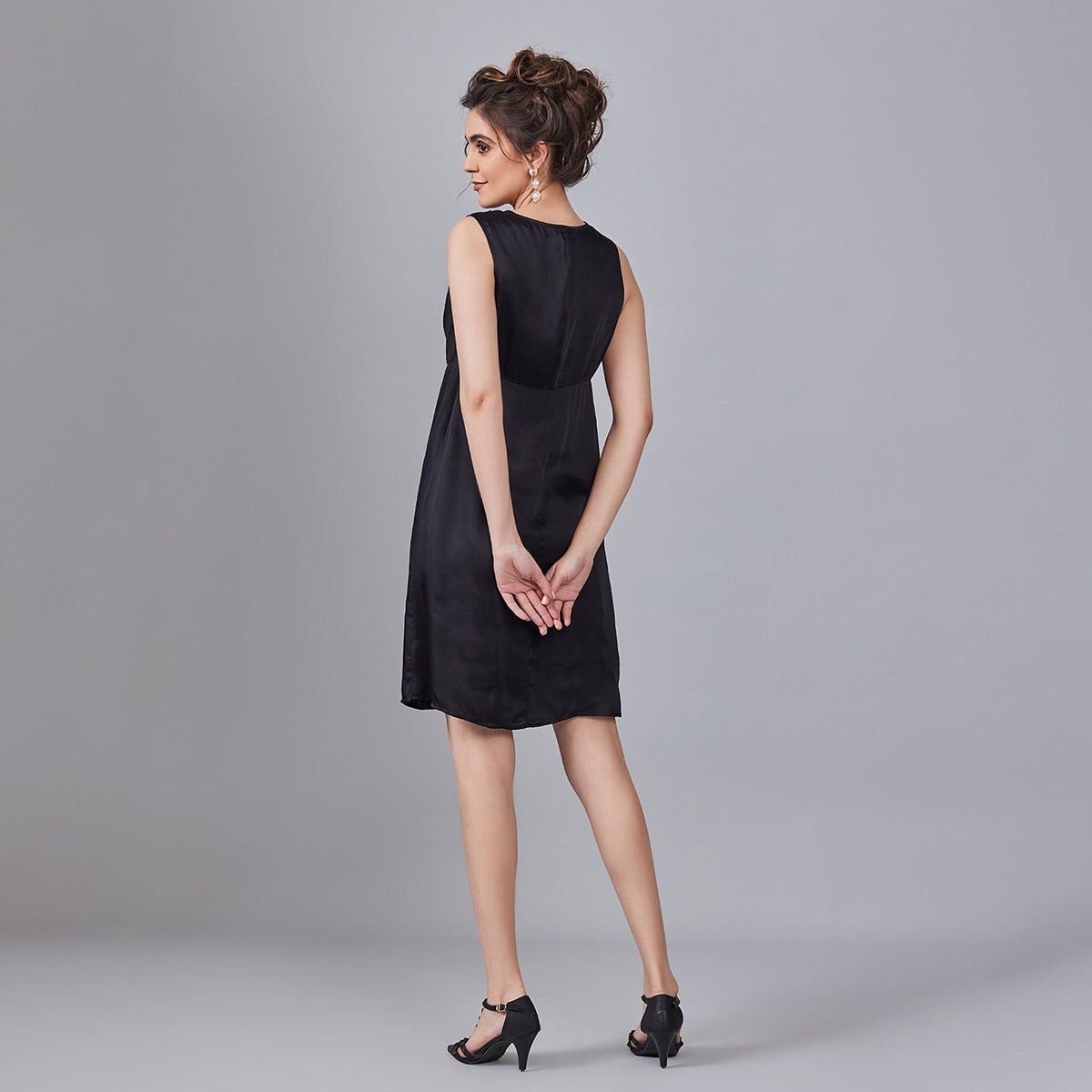 Preto - Stylish Cowl Neck Dress | Verified Sustainable by Brown Living™