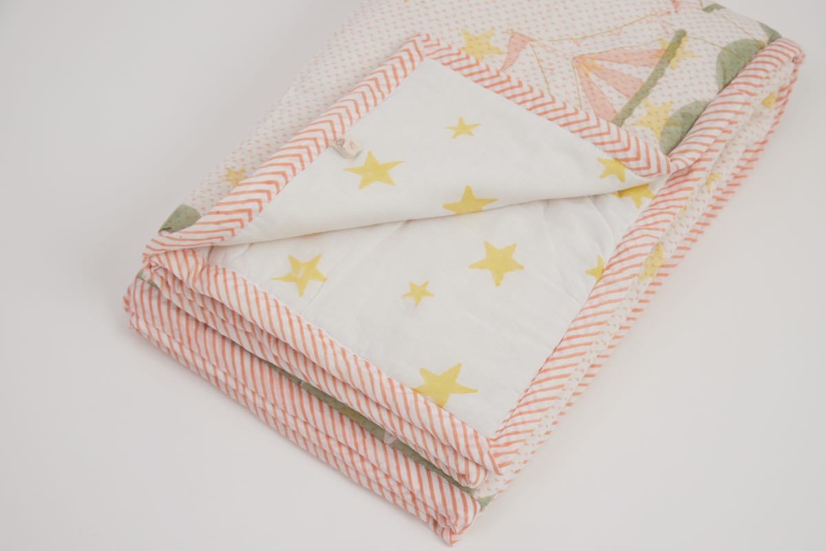 Quilt - I Am Going To The Circus - Peach | Verified Sustainable by Brown Living™