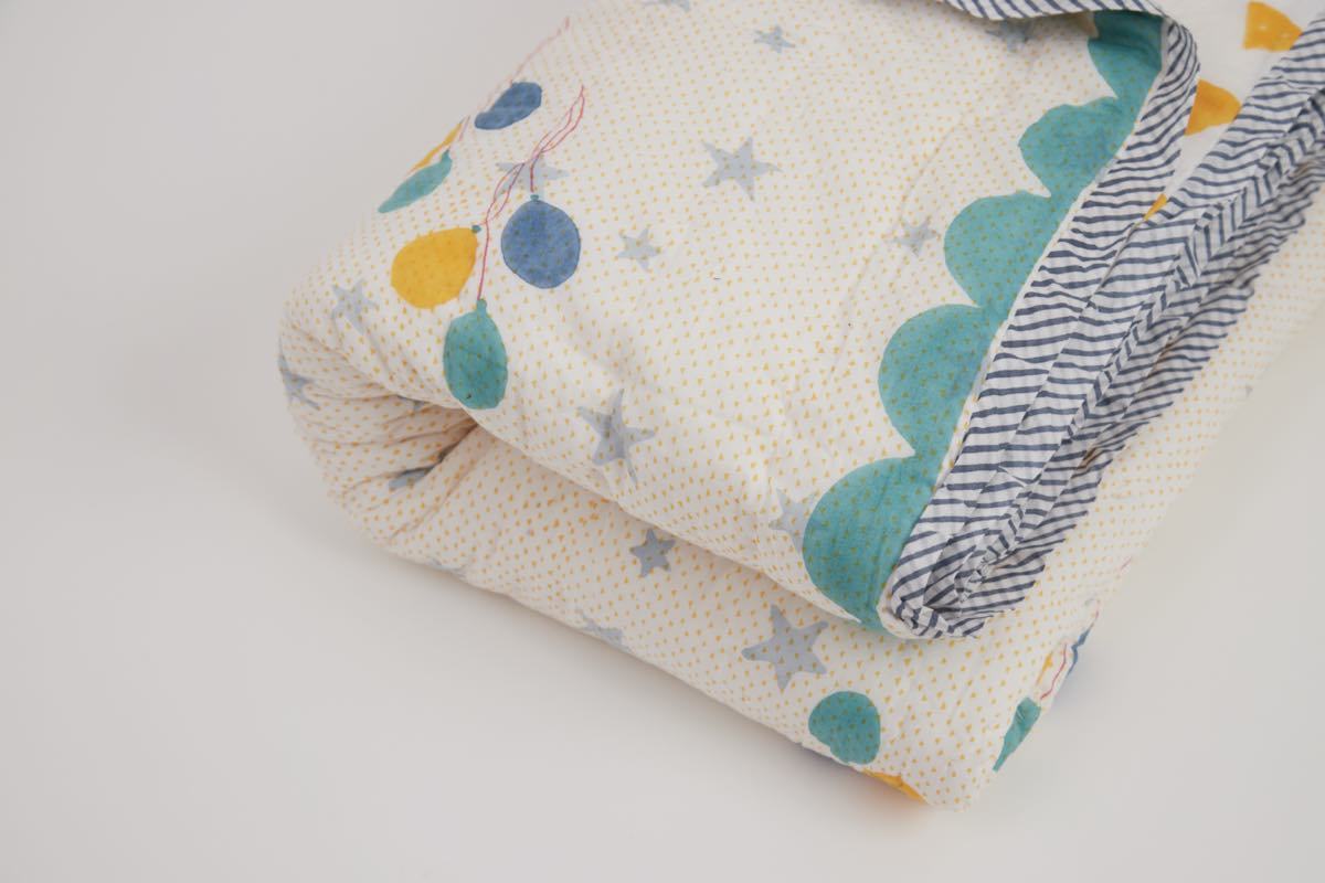 Quilt - I Am Going To The Circus - Teal | Verified Sustainable by Brown Living™