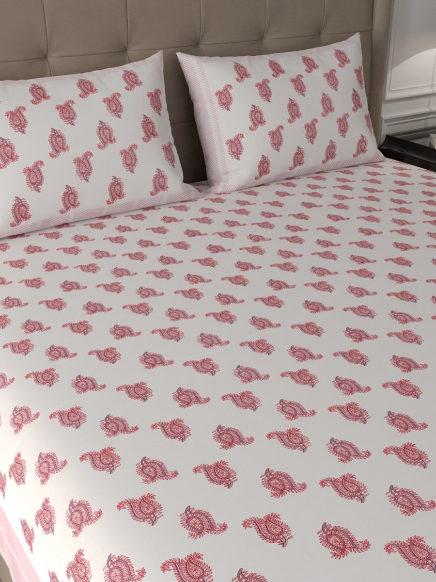 Red Elegant Hand Block Paisley Print Cotton Super King Size Bedding Set | Verified Sustainable by Brown Living™