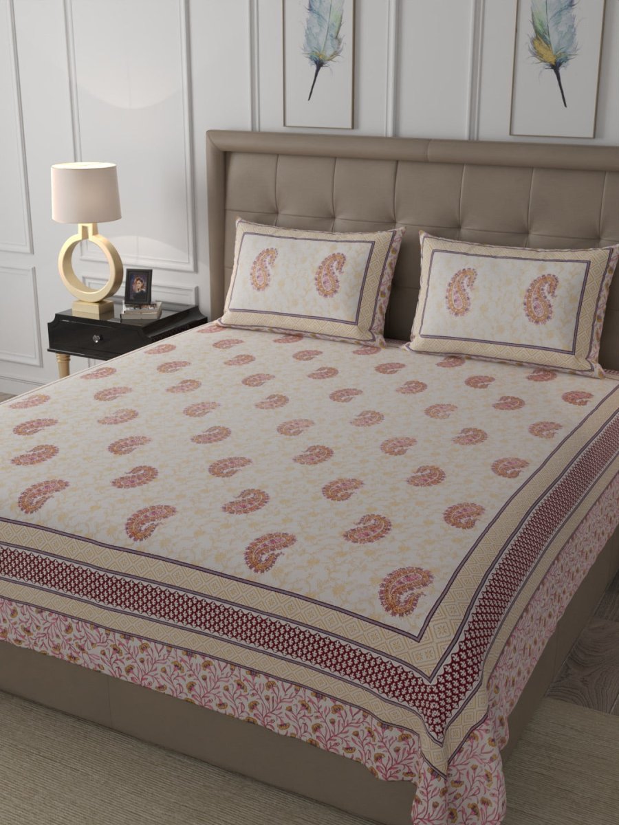 Red Elegant Hand Block Paisley Print Cotton Super King Size Bedding Set | Verified Sustainable by Brown Living™