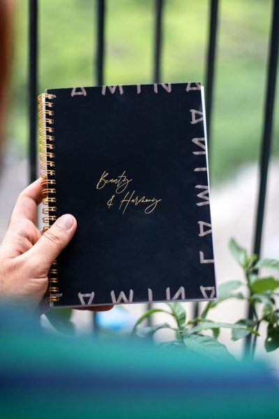 Reflection Weekly Planner – Organizers & Planners on Brown Living™. SKU: Lamina - 14. Img 1.