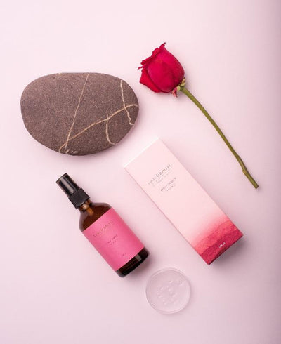 Rose Hydrosol – Face Toner on Brown Living™. SKU: TV - FM - 02. Img 3.