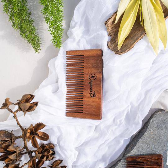 Rosewood/Sheesham Beard Comb | Verified Sustainable by Brown Living™