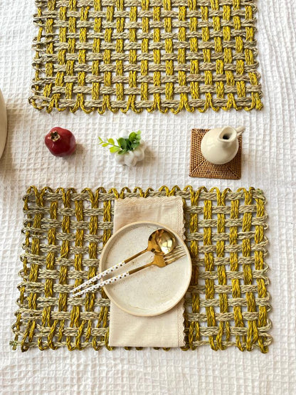 Sabai Grass Square placemats - Set of 2 | Verified Sustainable by Brown Living™