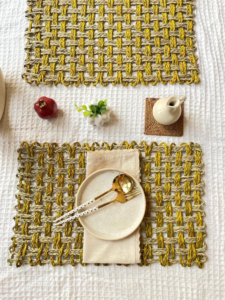 Sabai Grass Square placemats - Set of 2 | Verified Sustainable by Brown Living™