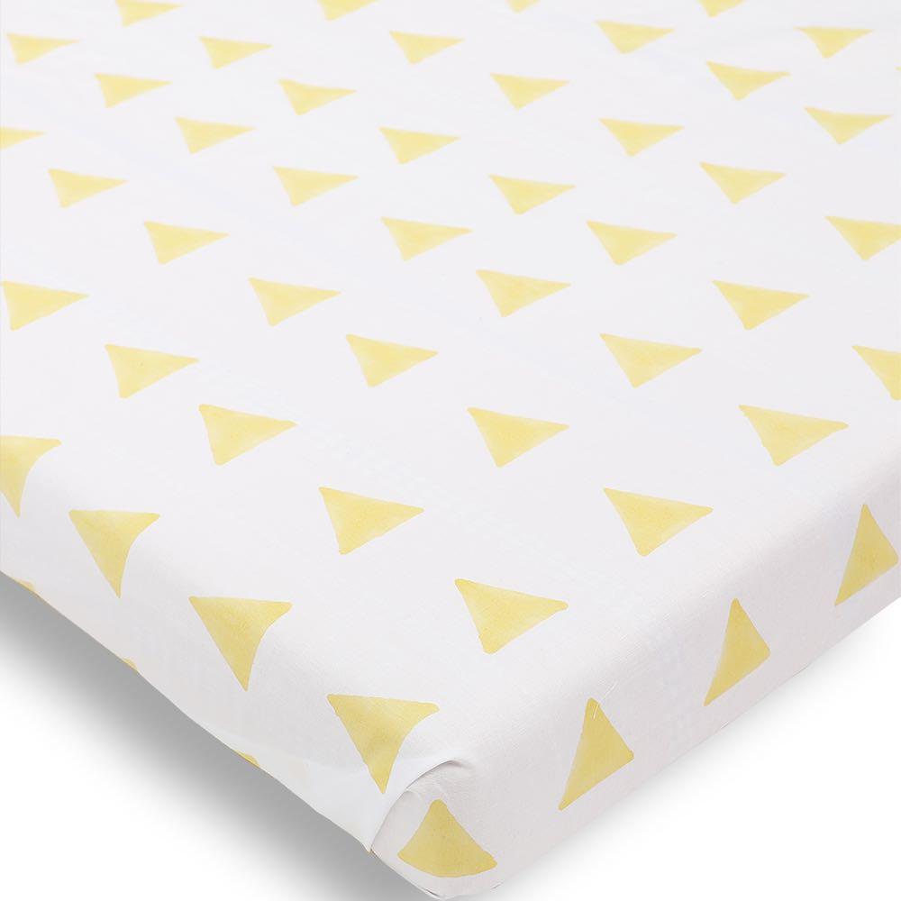 Sheet - Gira The Giraffe - Yellow | Verified Sustainable by Brown Living™