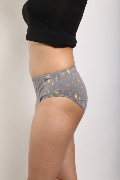 Tarot & Crystal Bio - washed Organic Cotton Bikini – Womens Underwear on Brown Living™. SKU: 002/BA/TARCRYS/AOP_24BL10705. Img 3.