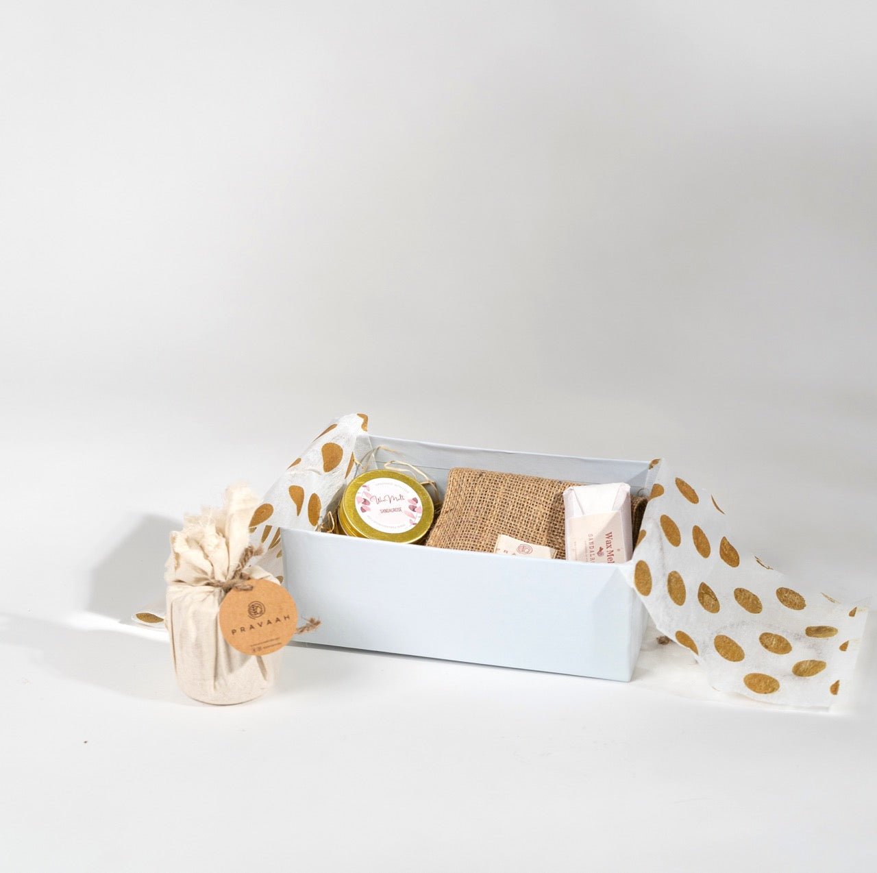 The Fragrance Box - Christmas Hamper XL | Verified Sustainable by Brown Living™