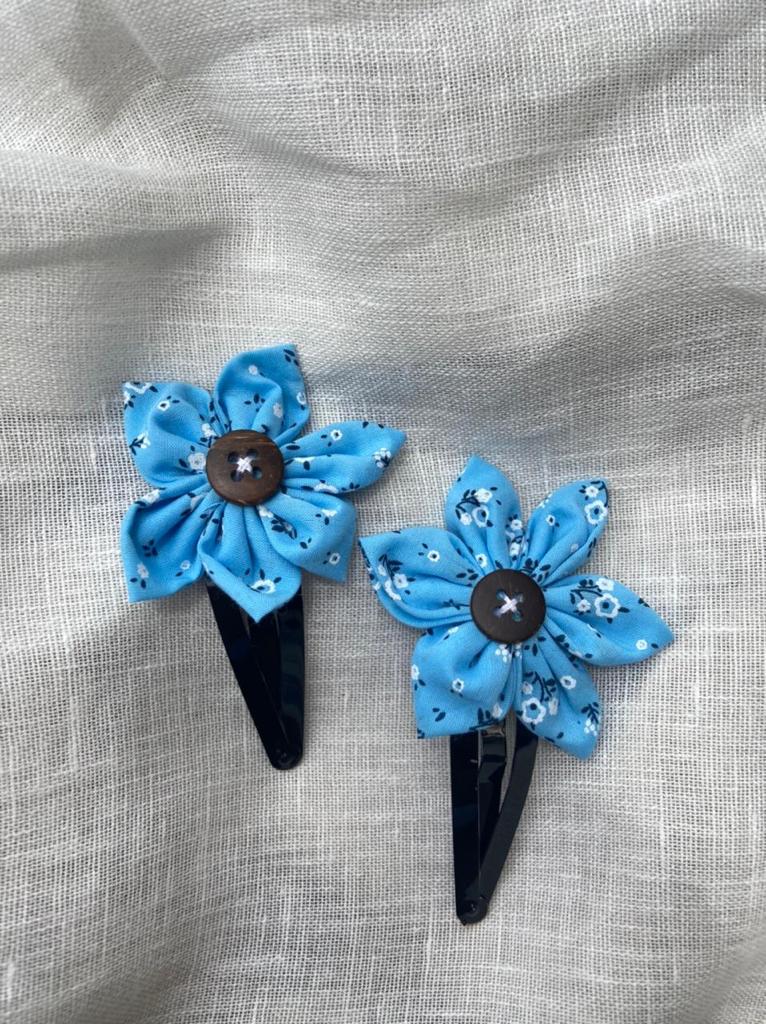 Buy Upcycled Blue printed regular flower Clip Set | Shop Verified Sustainable Womens Accessories on Brown Living™