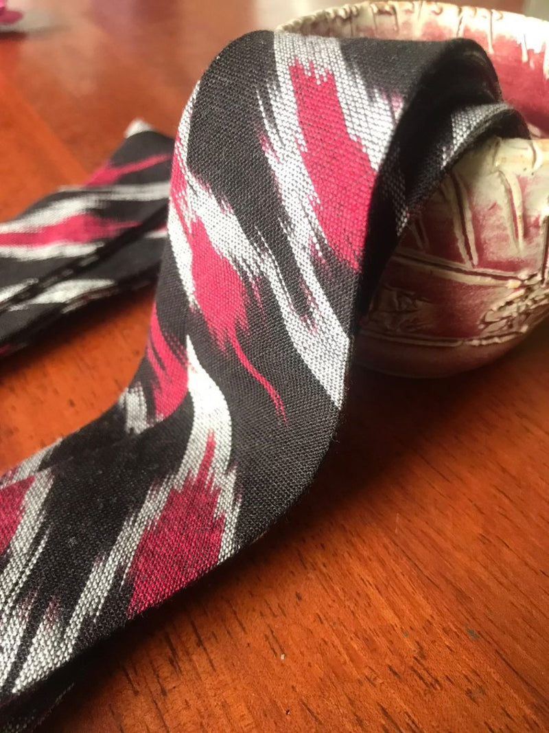 Buy Upcycled Ikat Hair Tie | Shop Verified Sustainable Hair Styling on Brown Living™