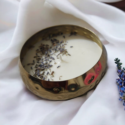 Urli Lavendar Field Soy Wax Candle – Candles & Fragrances on Brown Living™. SKU: BL_ASC_24 - 9. Img 4.