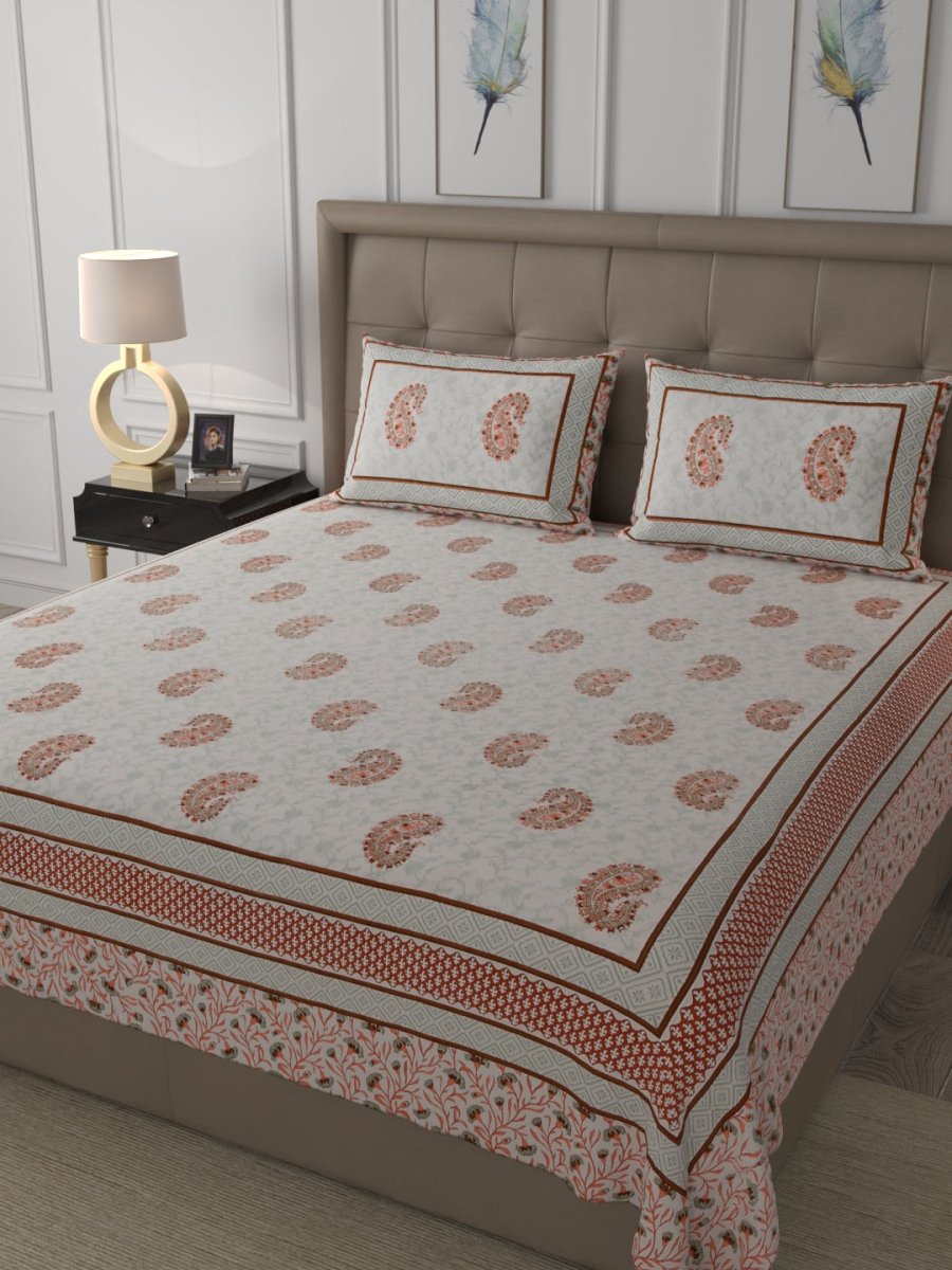 White Elegant Hand Block Paisley Print Cotton Super King Size Bedding Set | Verified Sustainable by Brown Living™