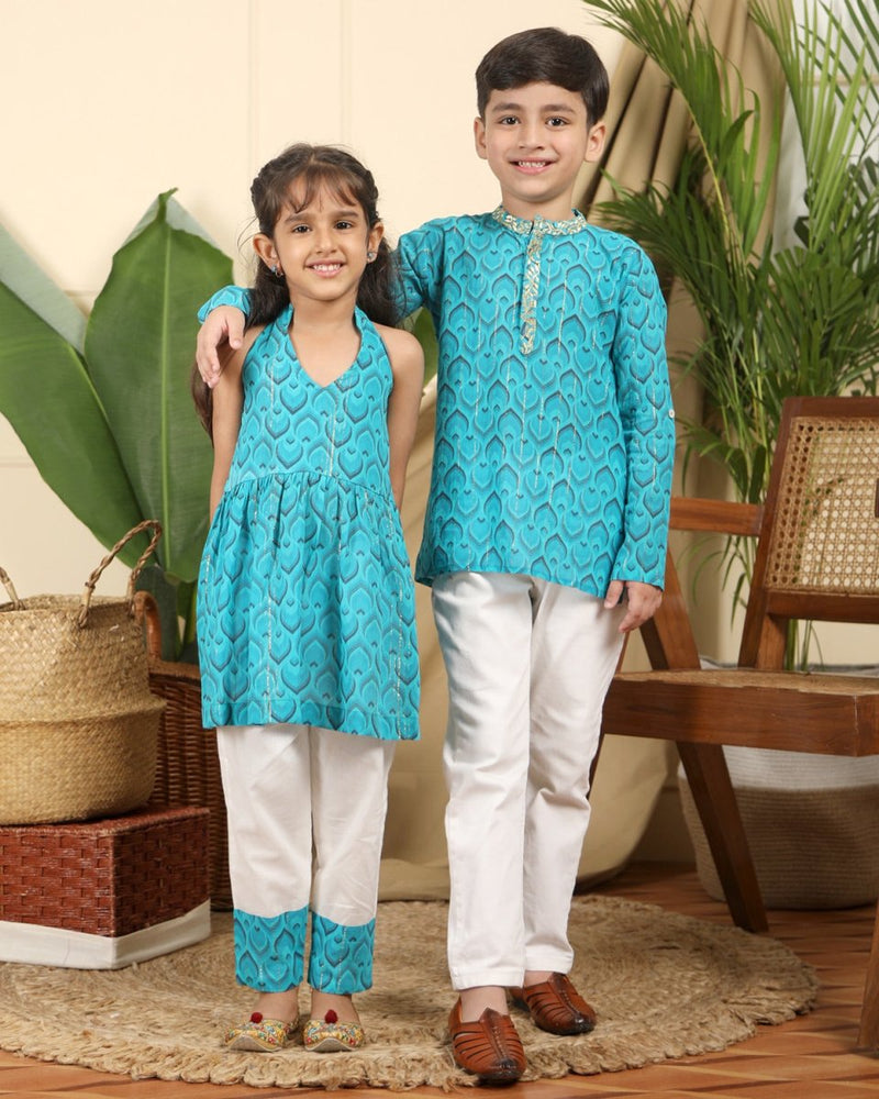 Buy Zarkha Girls Zari Stripes Ethnic Tunic and Off-White Cotton Pyjama | Shop Verified Sustainable Kids Ethnic Sets on Brown Living™