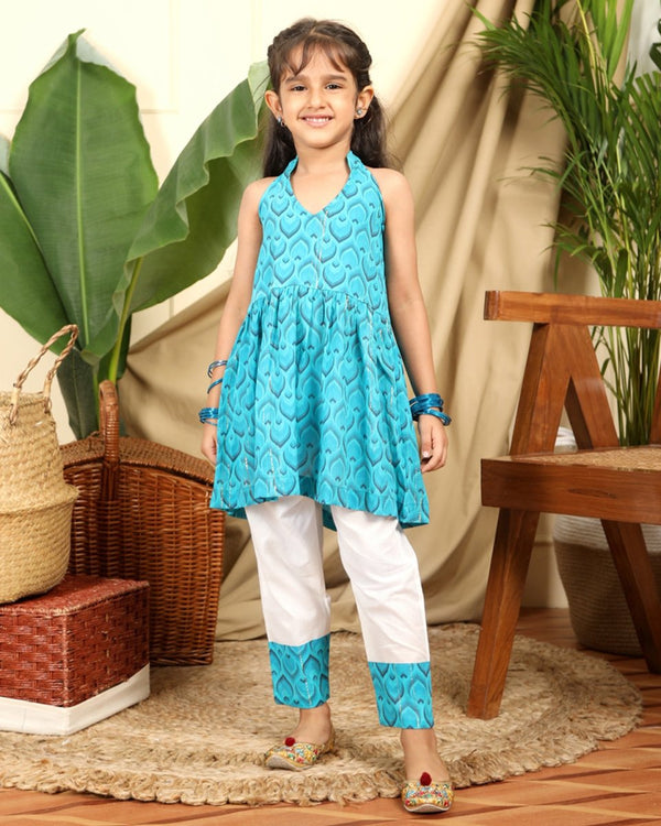 Buy Zarkha Girls Zari Stripes Ethnic Tunic and Off-White Cotton Pyjama | Shop Verified Sustainable Kids Ethnic Sets on Brown Living™