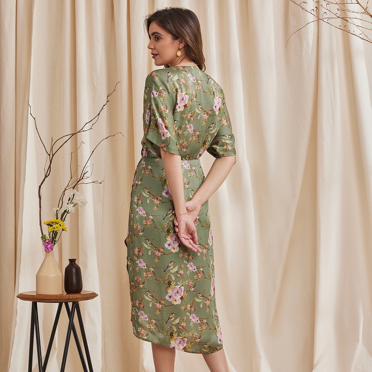 Zinnia - Elegant Shift Dress | Verified Sustainable by Brown Living™